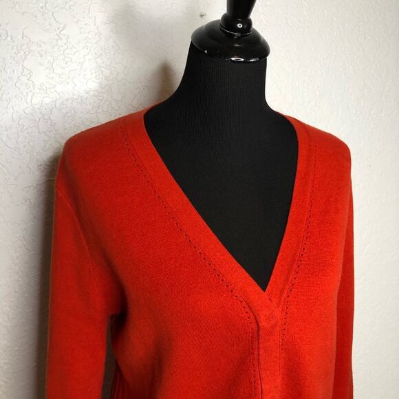 Cabi Passage red mixed ribbed knit snap front v neck cardigan size Medium #3888 - Picture 2 of 14